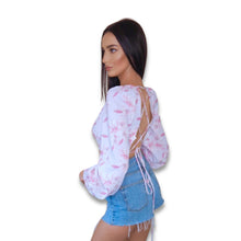 Load image into Gallery viewer, Pink Floral Long Sleeve Crop Top
